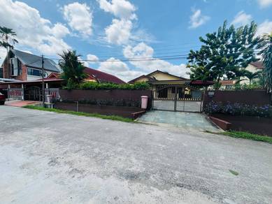 NON BUMI LOT 😍 NEW Double Storey Section 8 Petaling Jaya Seksyen 8