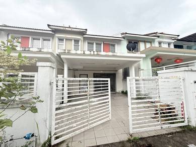 Taman Dato Demang Seri Kembangan Double Storey Terrace Cheapest Price