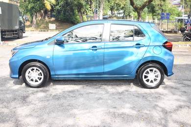 Perodua AXIA X (A) Gaji 1700.