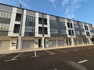 Kulai Vervo City Indahpura Three Storey Shoplot Intermediate Lot