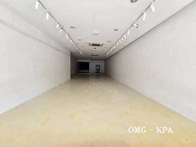 Prime Location Ground Floor 20x75 Shoplot For Rent Bayu Perdana Klang