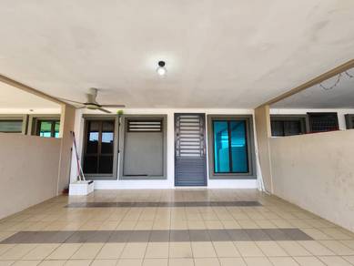RUMAH CANTIK DGN KITCHEN CABINET TAMAN BAYU INDERA LUKUT, PORT Dickson