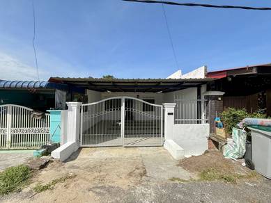 Jalan Perubatan Taman Universiti Skudai | Single Storey Low Cost