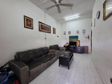 Teres setingkat indera mahkota 16 Freehold Open facing