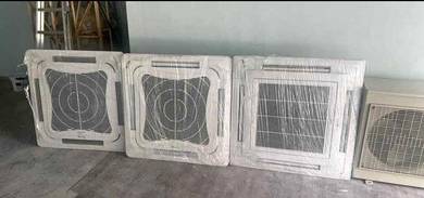 Daikin 2.5hp eco ceiling cassette aircond B96