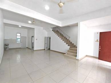 Nusa Sentral @ 2 Storey Terrace House (22x70) New Paint Iskandr Puteri