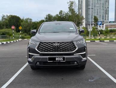 Toyota INNOVA 2.0 ZENIX HYBRID ELECTRIC MY23