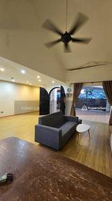 Fully Furnished Auto Gated 1.5 Storey Terraced House @ Taman Molek