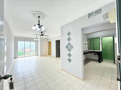 LakeView Apartment Batu Caves