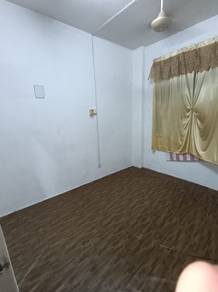 taman impian emas Flat for Rent/3 bedroom2 bathroom /skudai