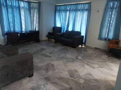 {Below market price}Semi D Taman Tasik Semenyih 4R3B Big Land 4000sqft