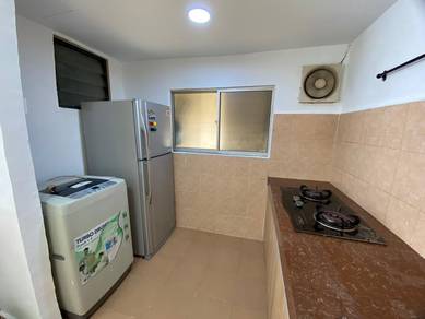 Sewa Bilik Pangsapuri Subang Impian (Female only)