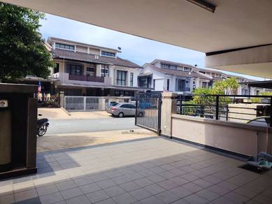 Partially Furnished 2-Storey Terrace @ Saffron Hills, Denai Alam