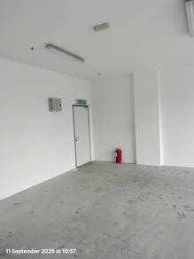 Strategic location Office/Retail unit