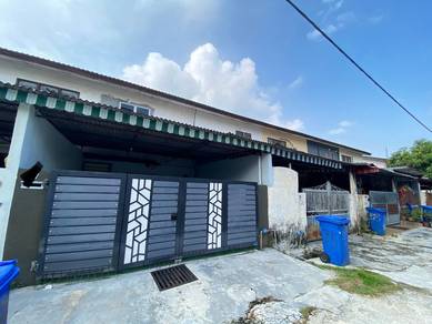 Double Storey Taman Bukit Kemuning Seksyen 32 Shah Alam
