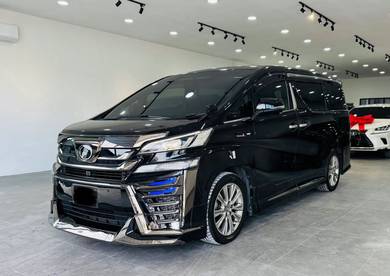 Toyota VELLFIRE 2.5 GOLDEN EYES (A)