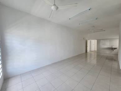 Full Loan + Cash Back condo at Ipoh Klebang Freehold