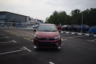 Perodua BEZZA 1.3 X  (A) Ready Stock body kit
