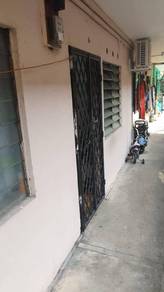 Flat Taman Melor Tampoi Johor Bahru