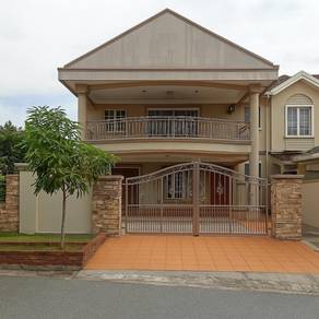 Corner Lot Fully Reno Corner Unit 2Storey Terrace Amerthyst 2, Emerald