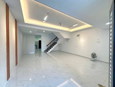 NewlyReno Freehold 2Storey 18x60sf Terrace House Taman Puchong Utama