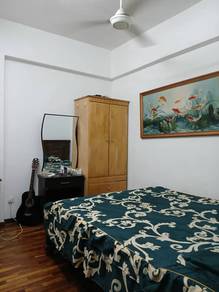The Room For Rent @ Rivercity
