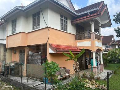 CORNER LOT Double Storey Terrace House @ Taman Dahlia, Pasir Gudang