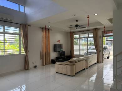 Taman Bukit indah 2 storey house For Rent