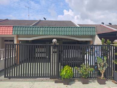 SINGLE STOREY TERRACE @ TAMAN LAKSAMANA, KOTA TINGGI For Sale