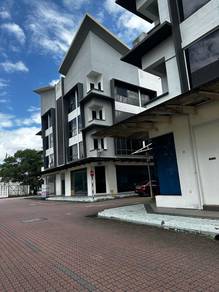 Shoplot DangaBay JB Town for Rent