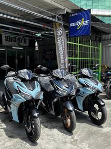 Yamaha NVX ABS