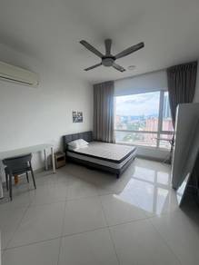 Crest Residence KLCC Middle Room for Rent ( Limited Unit )