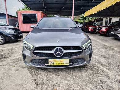 Mercedes Benz A200 1.6 AMG LINE FACELIFT (A)