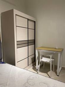 one equine rent room 