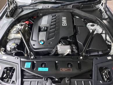 Bmw 523i 2.5 (A) M-SPORT CBU LIMOUSINE