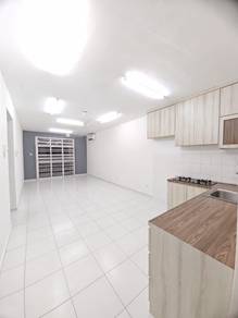 Scott Tower / Larkin / Low Deposit / Below Market