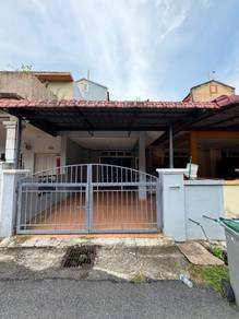 Lukut Bandar Springhill Taman Meranti Double Storey House for Rent
