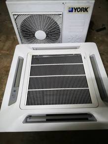 York 2hp ceiling cassatte aircond B157