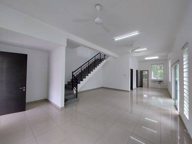 [Corner Lot] 2 Storey Landed Terrace Taman Pelangi Semenyih 2 Oakberry