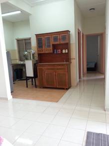 Danaumas Apartment Section 7 Near Uitm