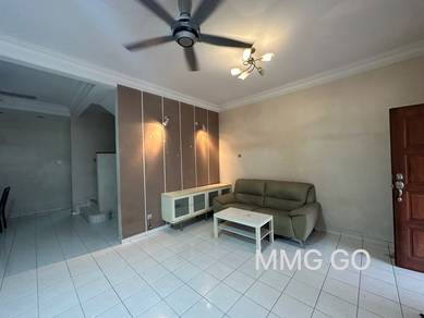 Bukit Tinggi 2 Klang Vanessa Home Double Storey House for rent 🏡🏡