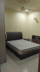 (Bed,Wardrobe,Kitchen Cabinet,Fully Tiles) Taman PKNS,Batu 16 Rawang