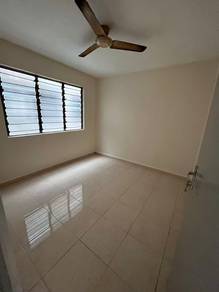 Cheapest @ Renovated @ 2nd Flat for Sale @ Taman Tenggiri @ Seberang J