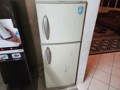 Peti sejuk LG