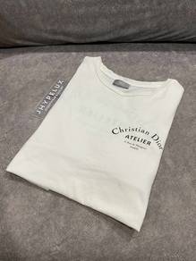 Authentic Dior Tee White Spellout Logo M P20”