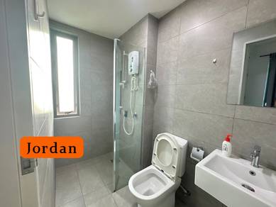 Sensasi Fully Furnished With Nice Condition & 2 Carpark @ Batukawan