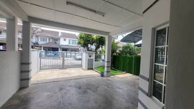 Double Storey Terrace House Intermediate  Seksyen 9 Shah Alam