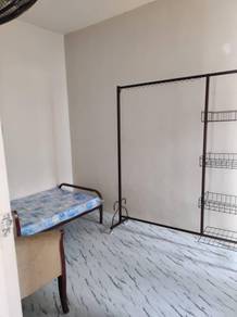 UNTUK DISEWA : 3rd FLOOR GARDEN AVENUE