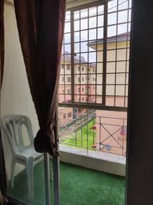 UNTUK DISEWA : 3rd FLOOR GARDEN AVENUE