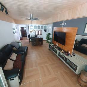 Desa Singora 3-Bedrooms Fully Renovated & Fully Furnished 1-Carpark